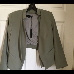 Cropped blazer NWT
